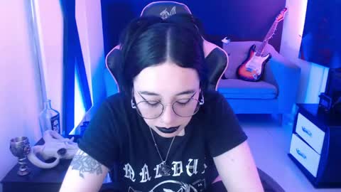 Snapshot of nyxnocturne chatting on 06.06.26 Nyx online show from 06.06.26