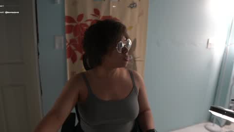 Snapshot of nyxraven chatting on 01.06.25 NyxRaven online show from 01.06.25