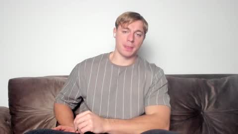 Snapshot of o_r_b_i_t chatting on 12.11.24 o_r_b_i_t online show from 12.11.24