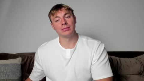 Snapshot of o_r_b_i_t chatting on 01.13.25 o_r_b_i_t online show from 01.13.25