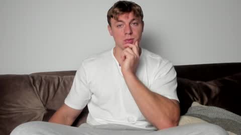 Snapshot of o_r_b_i_t chatting on 01.31.25 o_r_b_i_t online show from 01.31.25