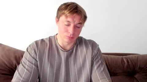 Snapshot of o_r_b_i_t chatting on 03.10.25 o_r_b_i_t online show from 03.10.25