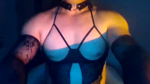 Snapshot of obscuraboy chatting on 06.14.26 Doxy online show from 06.14.26