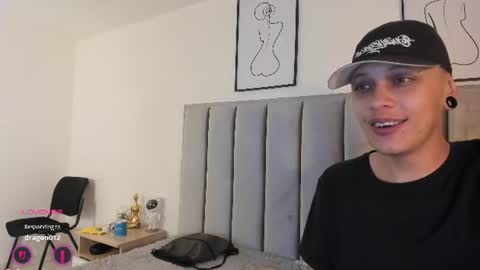 Sara Help me reach 1000 followers online show from 06.17.26