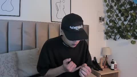 Sara Help me reach 1000 followers online show from 07.15.26