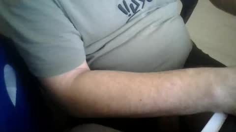 Snapshot of obsidiantouch chatting on 11.23.25 obsidiantouch online show from 11.23.25