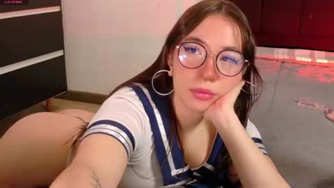 Snapshot of ocean_your_squirter chatting on 07.15.26 Your Ocean baby 3 online show from 07.15.26