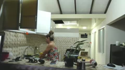 Val online show from 02.18.25