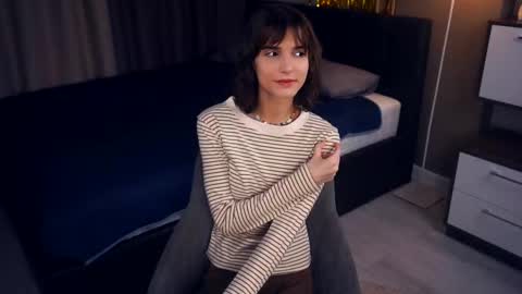 Snapshot of odettehatt chatting on 02.26.25 Thea online show from 02.26.25
