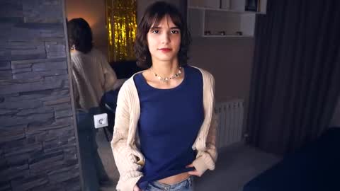 Snapshot of odettehatt chatting on 02.28.25 Thea online show from 02.28.25
