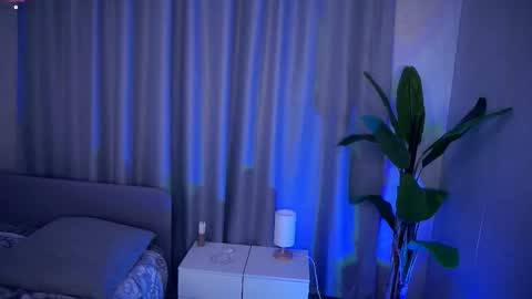 Snapshot of odettehatt chatting on 10.17.25 Thea online show from 10.17.25