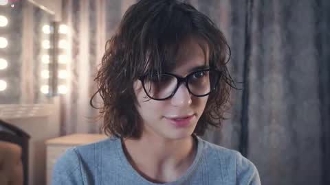 Thea online show from 01.07.26