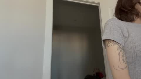 Thea online show from 04.16.26