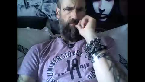 Snapshot of oedipe666 chatting on 09.09.25 oedipe666cam online show from 09.09.25