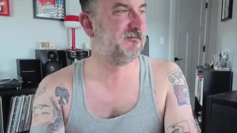 Office Dad online show from 09.16.25