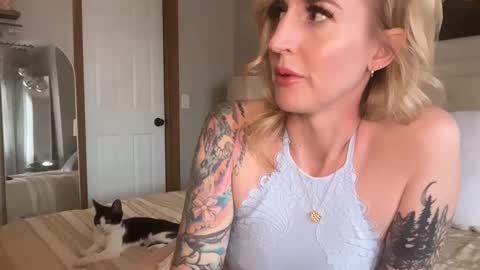 Tams online show from 11.21.25