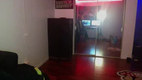 Snapshot of officialmoneyxxx chatting on 12.25.24 Money online show from 12.25.24