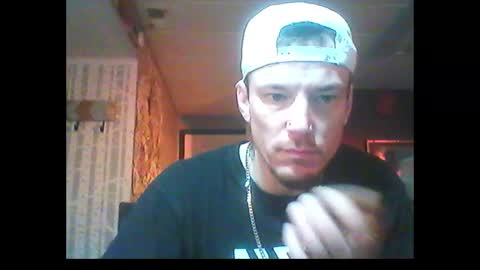 who dares  toss me some  tips lets have fun online show from 01.02.25