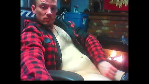 who dares  toss me some  tips lets have fun online show from 02.18.25