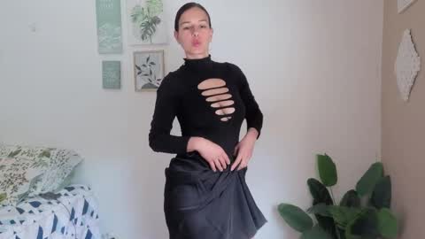 ohanna_ online show from 04.24.26