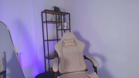 Julia online show from 01.13.25