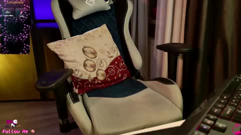  Leya online show from 01.27.25