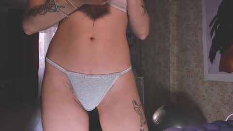 Snapshot of ohmygoddestkimmy chatting on 02.16.25 Kmmy online show from 02.16.25