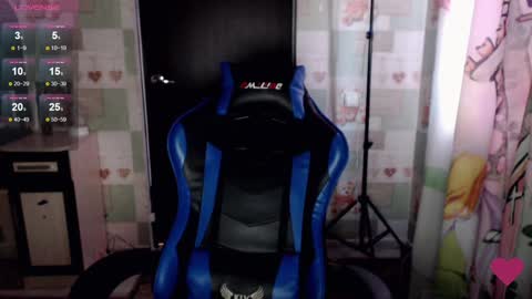 Eve every day Moscow time from 8 am to 16 pm online show from 01.30.25