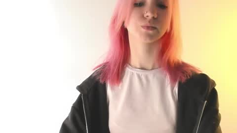 Emi and Ohpi online show from 04.23.26