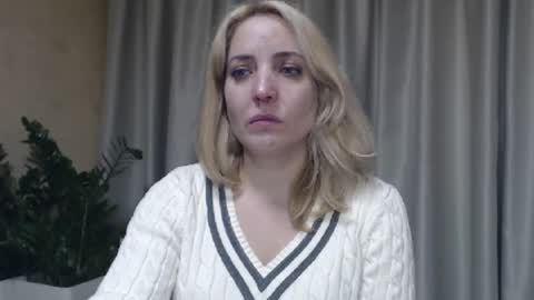 Mari online show from 10.12.25