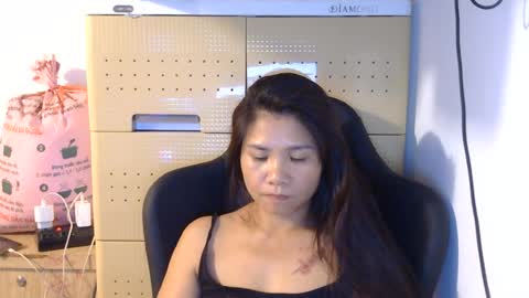 Snapshot of oinjer09 chatting on 06.13.26 oinjer09 online show from 06.13.26
