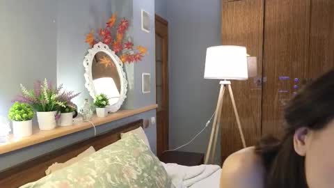 Ami online show from 11.08.25