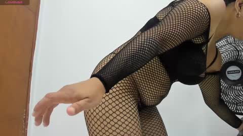 Olaia  online show from 01.17.25