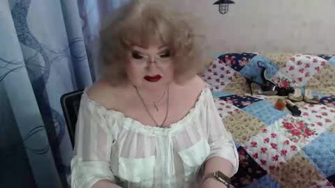 old_and_fluffy online show from 03.19.26