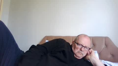 Snapshot of old_fkrr_ chatting on 06.13.26 old_fkrr_ online show from 06.13.26