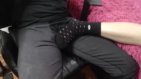 Snapshot of oldmanandgirlishlady chatting on 11.22.25 Kate 22 and Michael 45 online show from 11.22.25