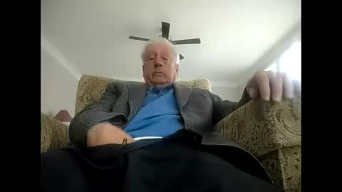 Snapshot of oldsubman chatting on 02.12.25 oldsubman online show from 02.12.25