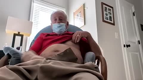 Snapshot of oldsubman chatting on 11.01.25 oldsubman online show from 11.01.25