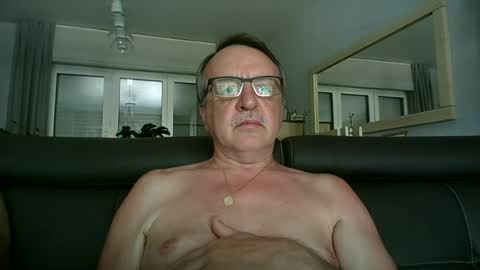 oldtimer160162493 online show from 06.22.26