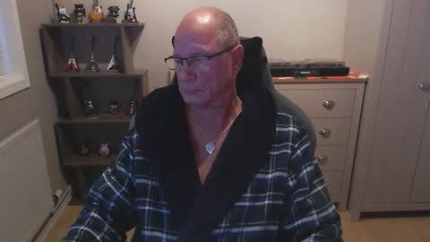 Snapshot of oldveteranuk chatting on 09.14.25 oldveteranuk online show from 09.14.25