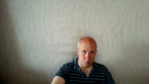 Snapshot of oleg365 chatting on 06.18.26 figaro online show from 06.18.26