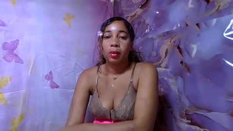Snapshot of olinaa chatting on 06.06.26 olinaa online show from 06.06.26