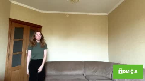 Olivia here online show from 10.03.25