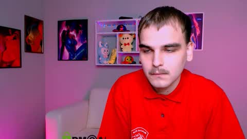 Snapshot of oliver_hill_ chatting on 11.14.25 oliver hill online show from 11.14.25