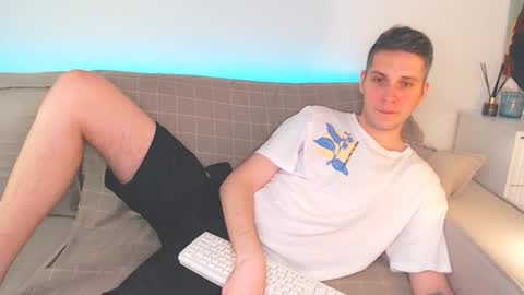 Oliver online show from 01.26.25