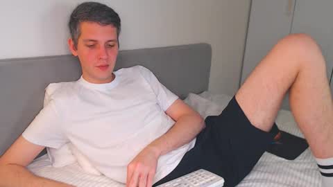 Oliver online show from 11.17.25