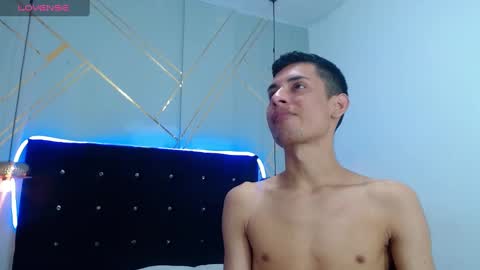 Oliver  Smith online show from 01.20.25