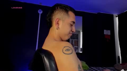 Snapshot of oliver_plata_ chatting on 02.28.26 Oliver online show from 02.28.26