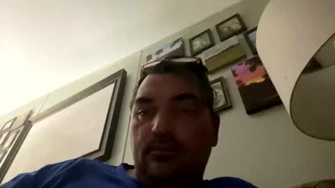 oliverclothesoff1211 online show from 05.15.26