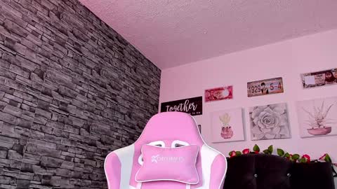 ..................................... 500 am- 1200 pm GMT-5 online show from 01.20.25